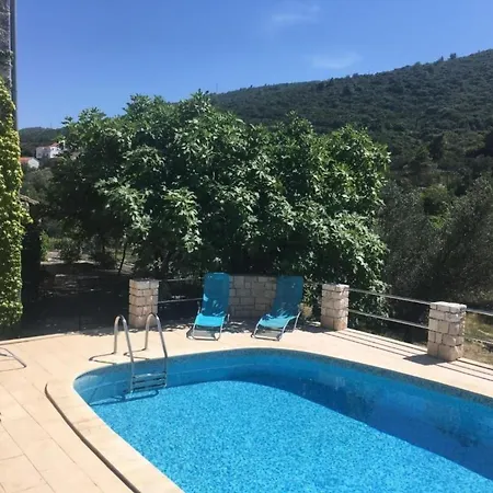Kastil Mit Privatem Pool By Interhome コルチュラ
