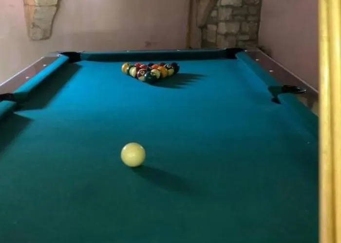 Kastil Mit Privatem Pool By Interhome コルチュラ