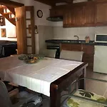 Vikendica Kastil Mit Privatem Pool By Interhome *