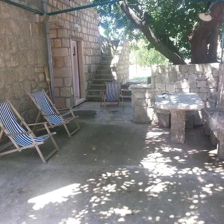 Kastil Mit Privatem Pool By Interhome Tatil Evi Korčula