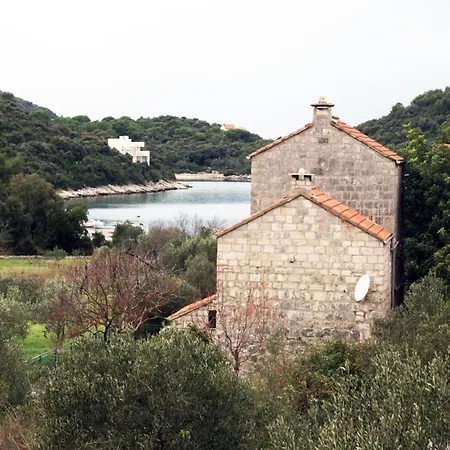 Kastil Mit Privatem Pool By Interhome Tatil Evi