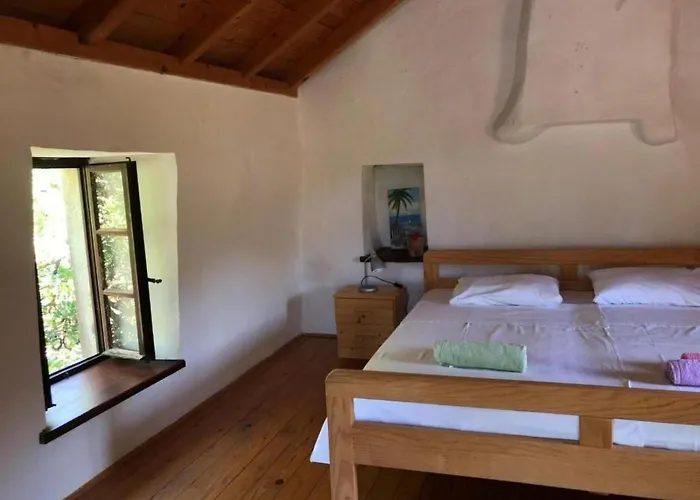 Kastil Mit Privatem Pool By Interhome Hébergement de vacances Korčula