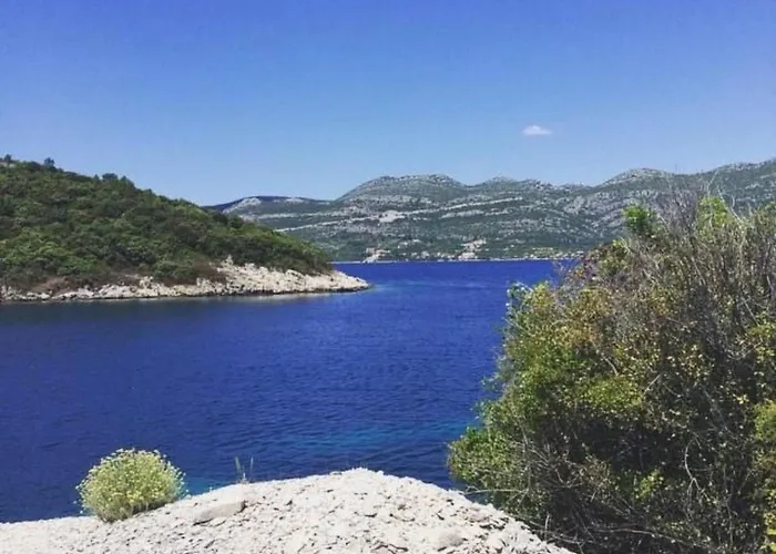 Kastil Mit Privatem Pool By Interhome * Korčula