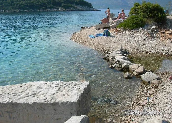 Kastil Mit Privatem Pool By Interhome Korčula